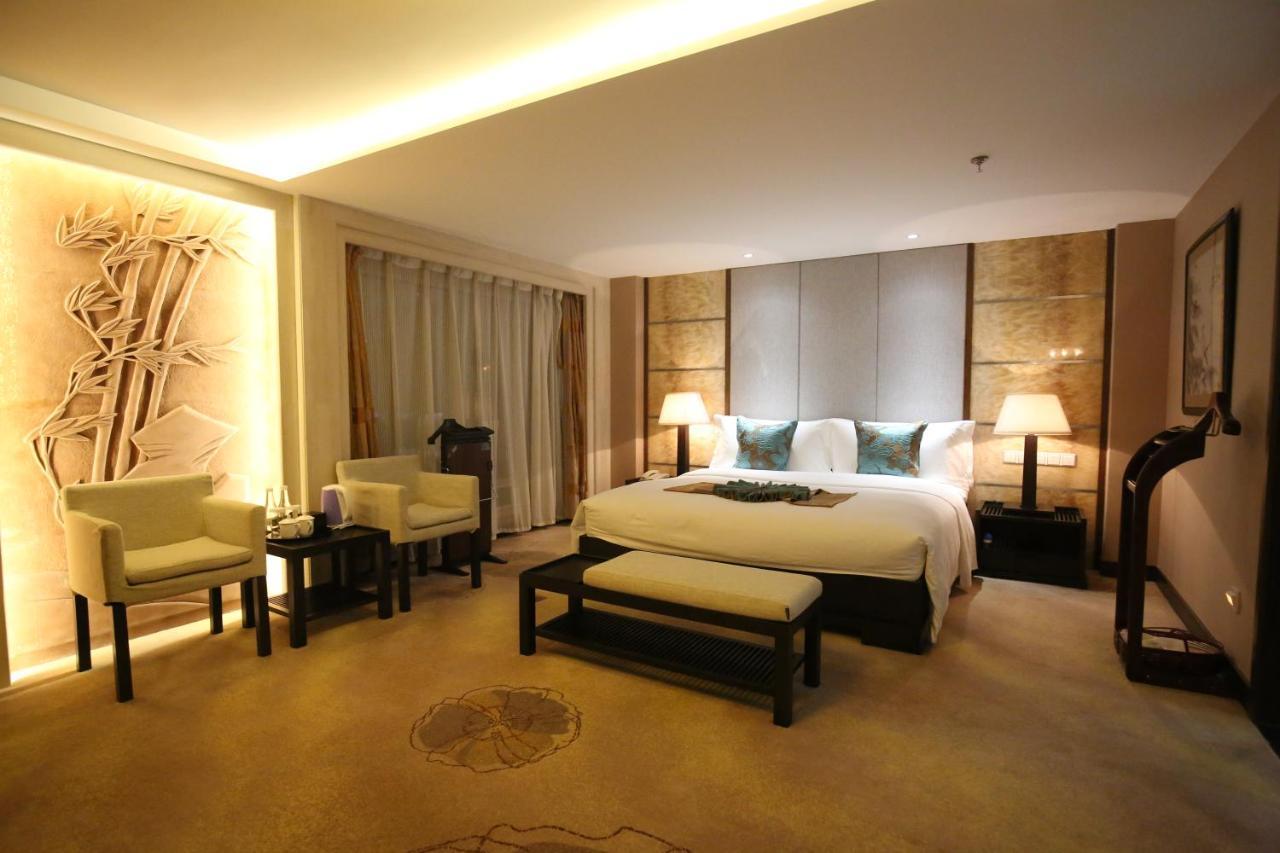 Weiselect Wanghu Hotel Kunming Luaran gambar