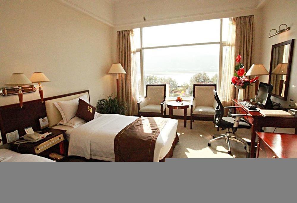 Weiselect Wanghu Hotel Kunming Luaran gambar