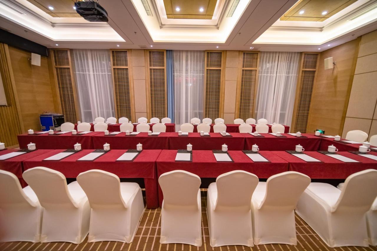 Weiselect Wanghu Hotel Kunming Luaran gambar